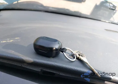 2002 Pontiac Grand Prix Se из США, поврежденный, VIN 1G2WK52J72F179097